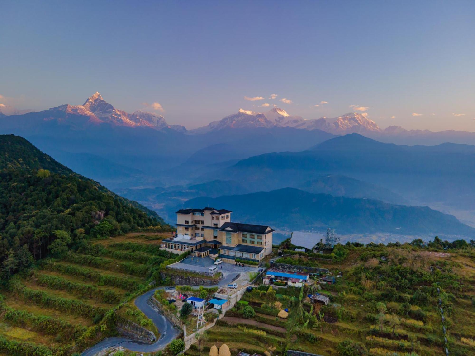 Sarangkot Mountain Lodge Pokhara Exterior photo